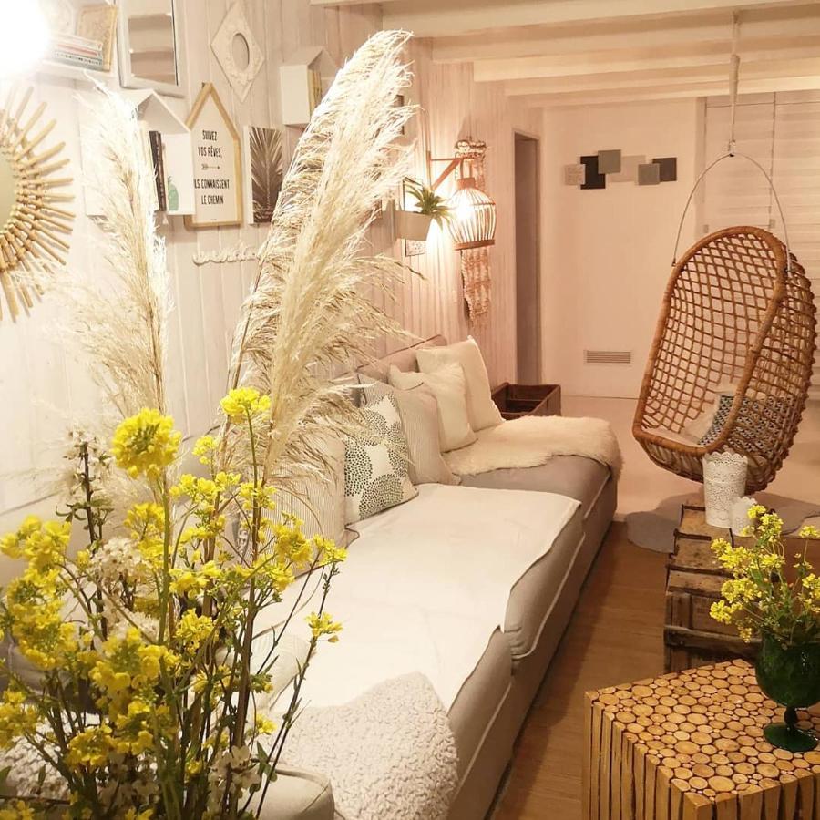 Aux Champes Bed and Breakfast Saussignac Eksteriør billede